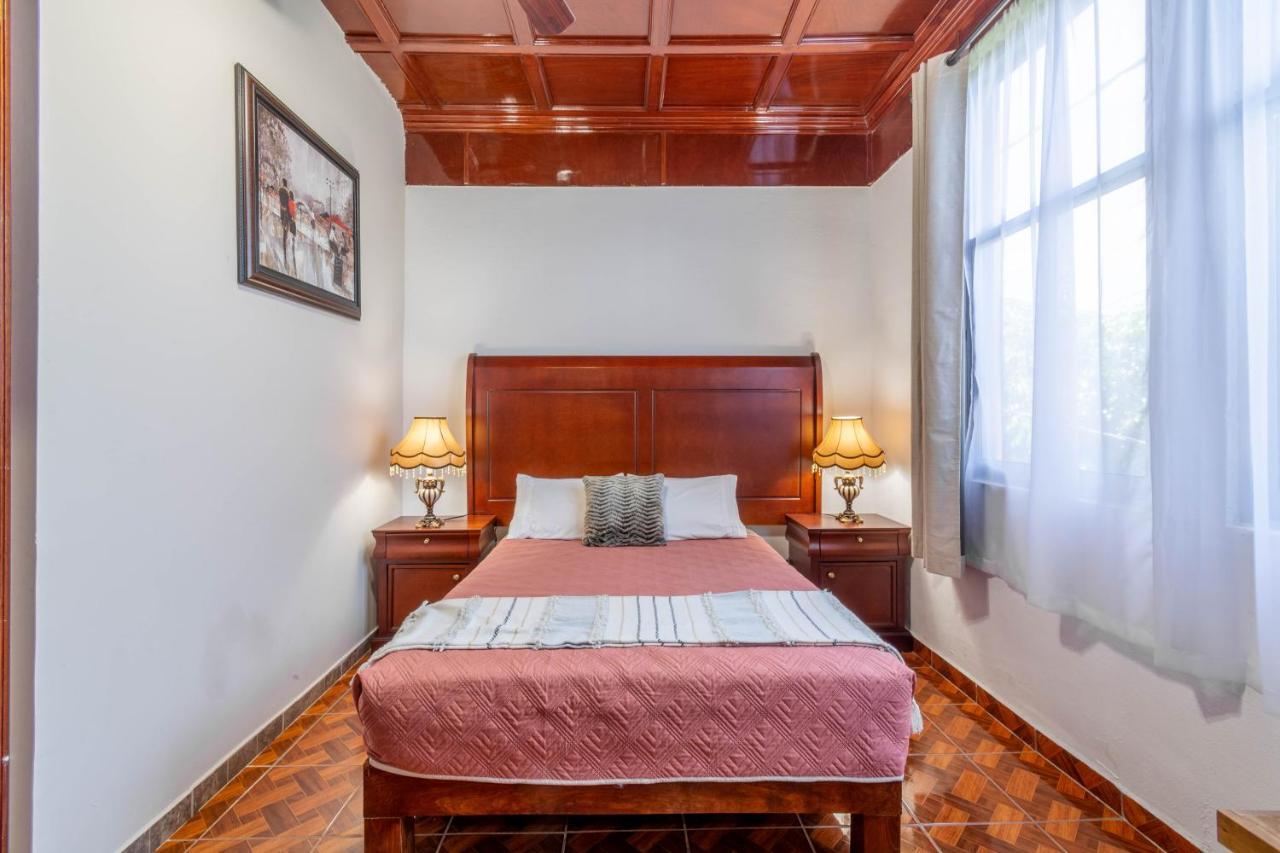 Hosteria Casa Marquez León Eksteriør billede