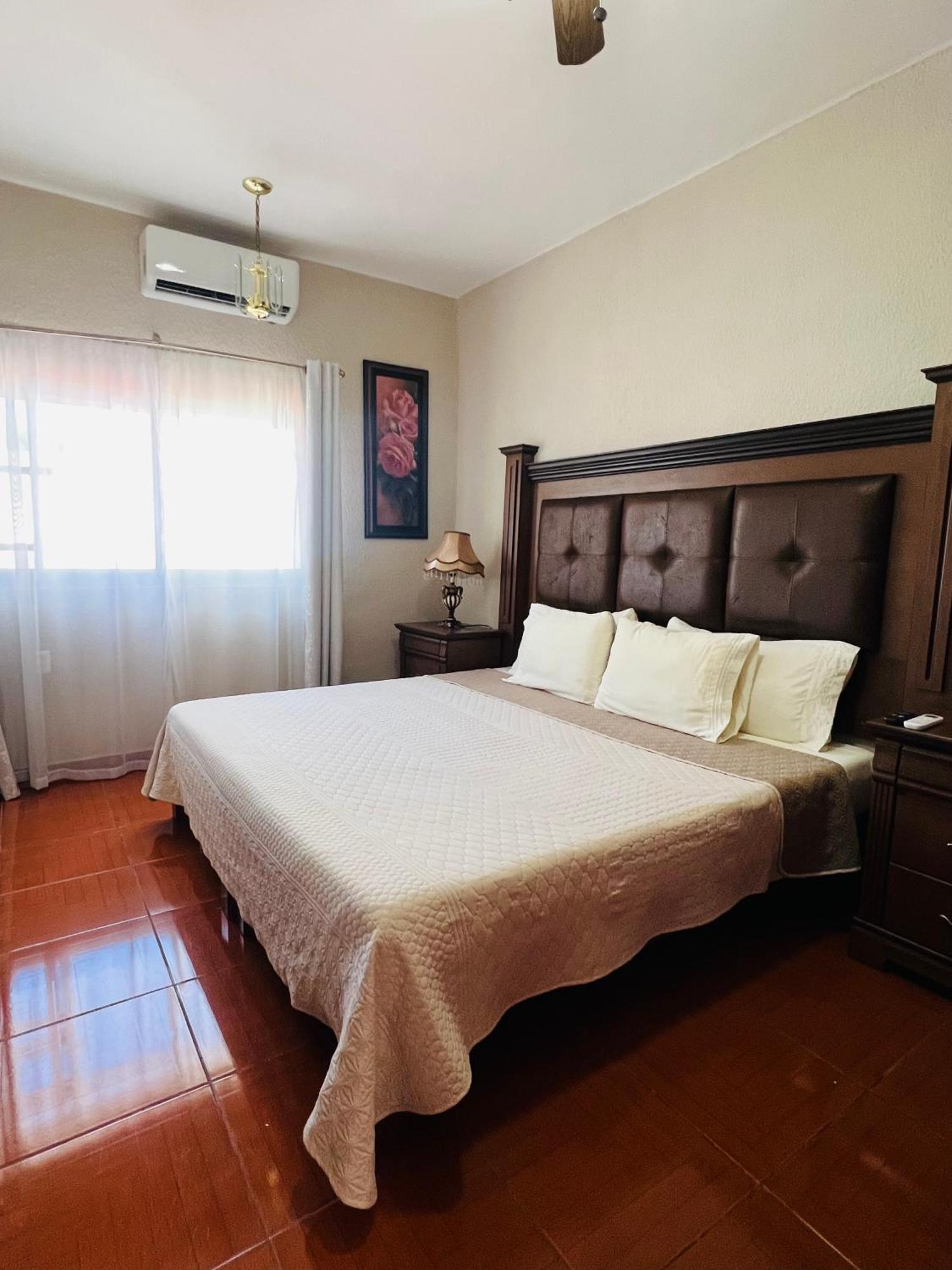 Hosteria Casa Marquez León Eksteriør billede
